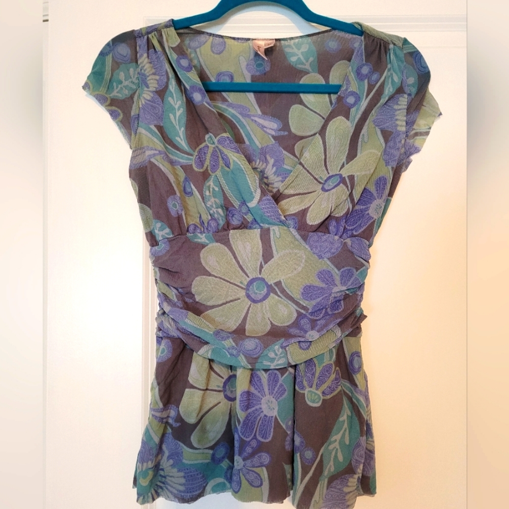 Sweet Pea top